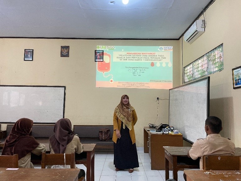 Pelatihan Dan Edukasi Tentang Anemia Dan Gizi Pada Remaja Putri